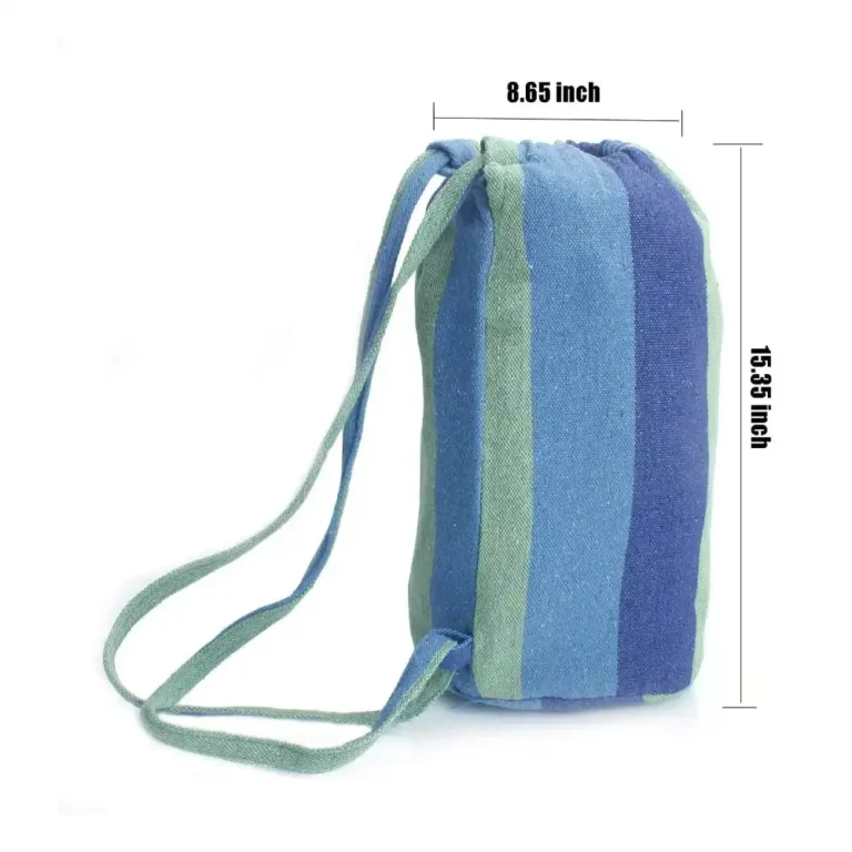 Read more about the article Why Lightweight Sleeping Bags Are a Must for Camping in the UAE